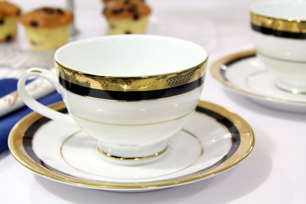 This is how Sri Lanka’s world famous Porcelain Products are created