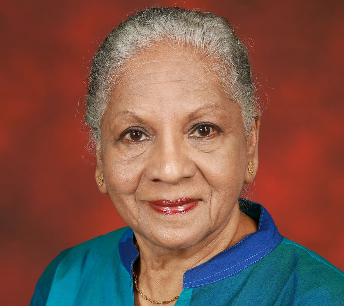 A lifetime of Intuitive Art: Rukmini Attygalle’s Debut Exhibition ‘Transitory Lives’ Celebrates a Lifetime of Intuitive Art