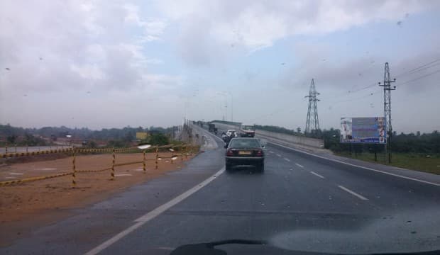 A new city at Pore interchange in Athurugiriya too?
