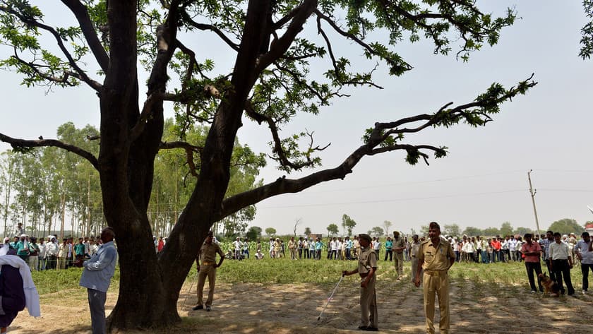 Toilet Shortage in India Fuels Rape as Women Are Prey Walking to Wheat Fields