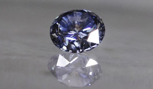 Mohan Ratwatte on top of Blue Diamonds