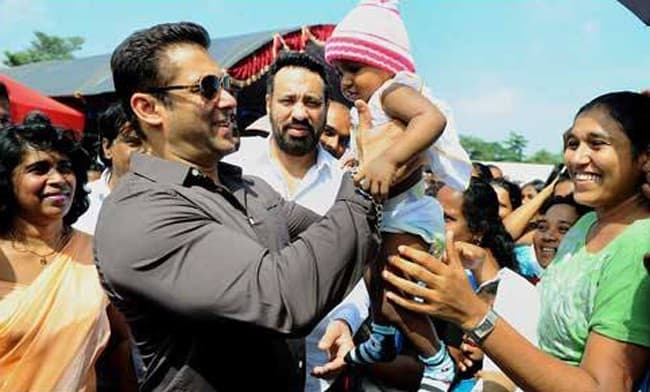 Modi Jacket Beats Salman Khan