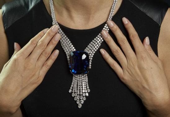 Ceylon Blue sapphire sets new world record