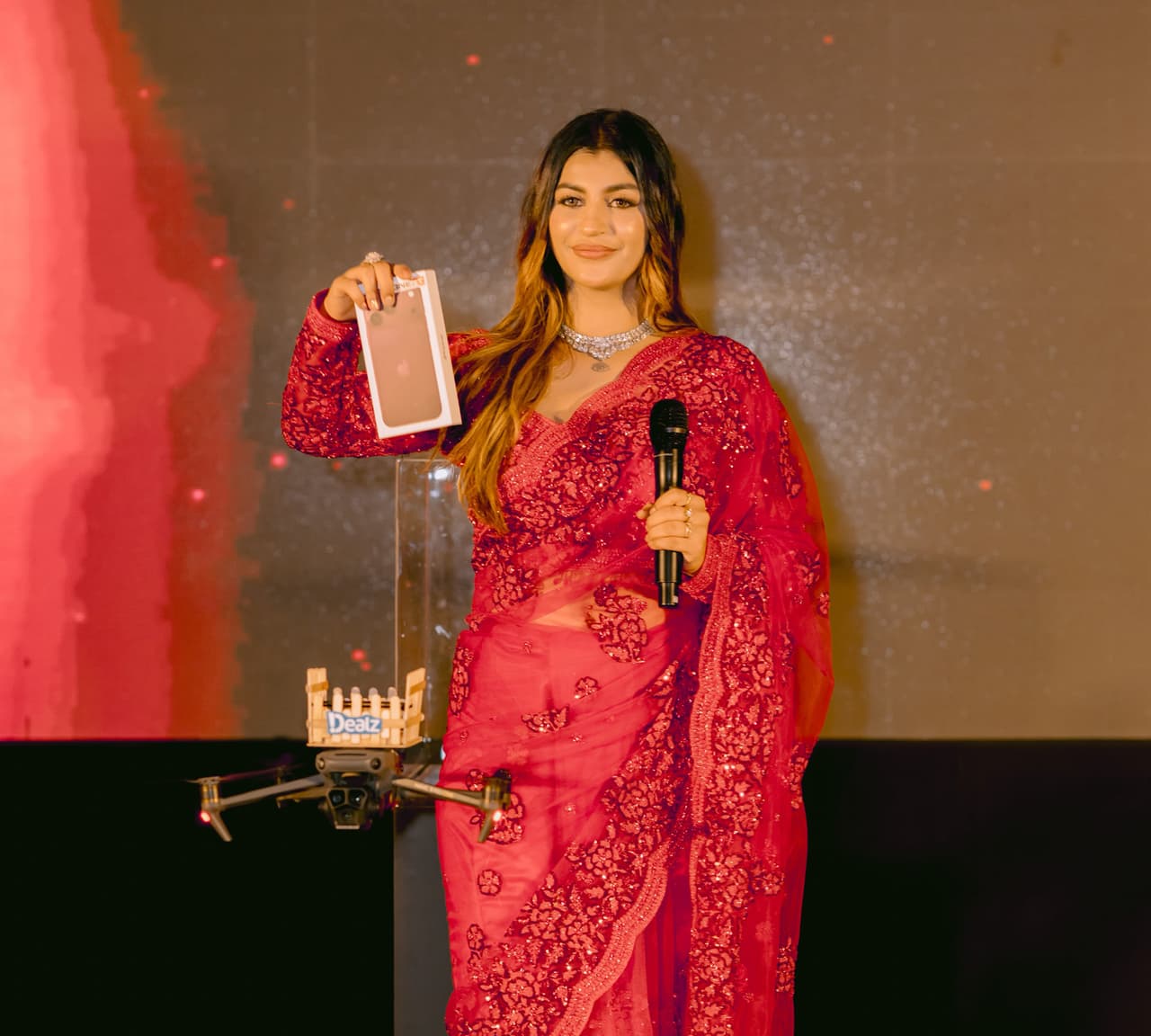 iDealz Ushers in a New Chapter of iPhone Experiences with HELLO18 Launch in Colombo