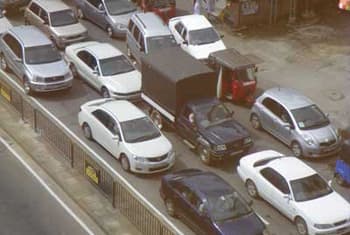 Sri Lanka’s car registrations increase