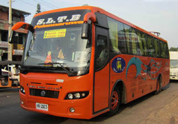 Long queue of buses from Matara to Maharagama on expressway - Adaderana ...